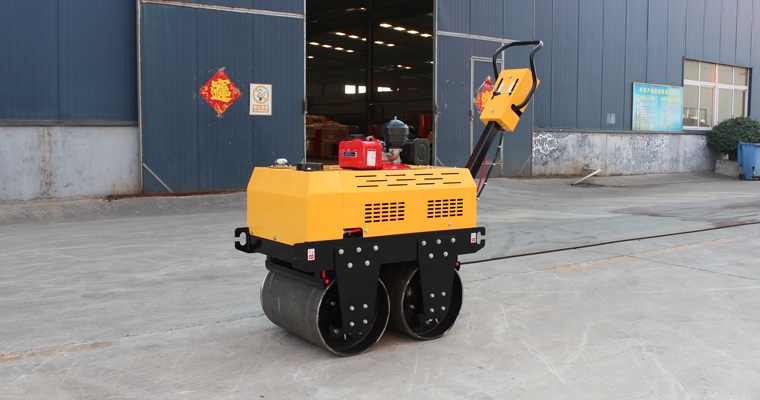 手扶双轮小型压路机控制装置包括哪些？？？？？？？？